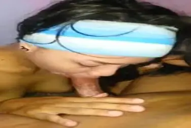 Gadis Bandana Biru Berparas Imut Part 2