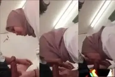 Karyawan Hijab Main Belakang Pas Jam Kerja